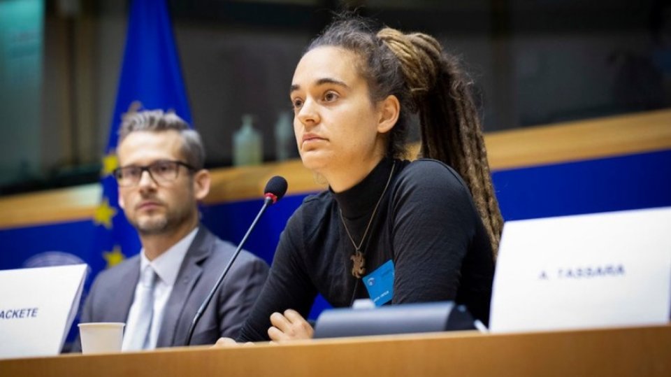 Carola Racklete v Evropském parlamentu